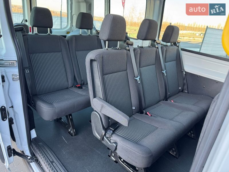 Минивэн Ford Transit 2020 в Ирпене