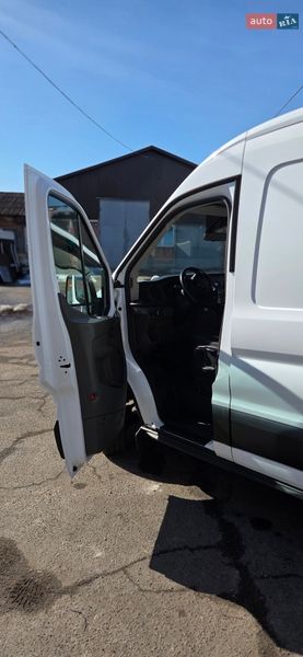 Мікроавтобус вантажний (до 3,5т) Ford Transit 2020 в Києві