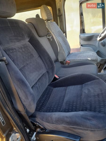 Грузовой фургон Ford Transit 2009 в Виннице