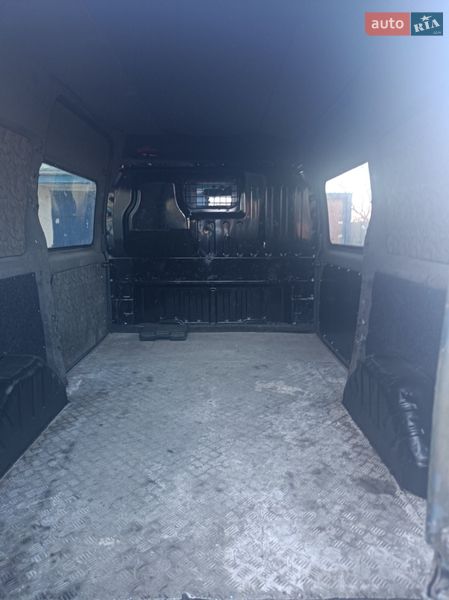 Грузопассажирский фургон Ford Transit 2006 в Мене