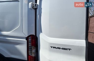 Грузовой фургон Ford Transit 2017 в Полтаве
