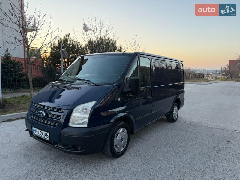 Ford Transit 2012