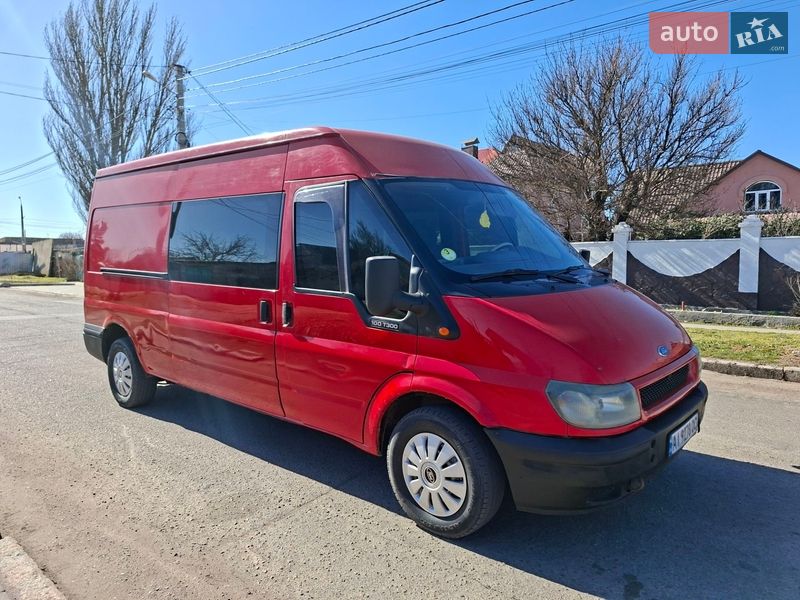 Грузовой фургон Ford Transit 2002 в Николаеве