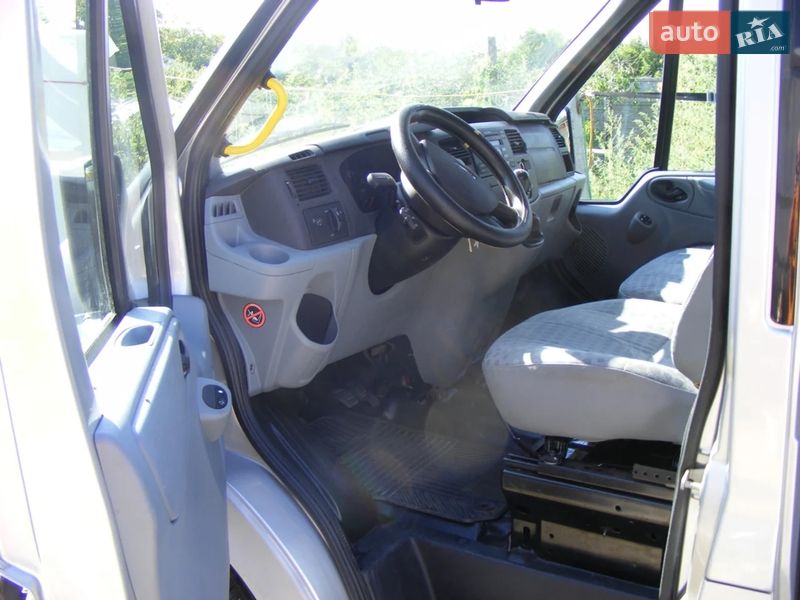 Минивэн Ford Transit 2013 в Белозерье