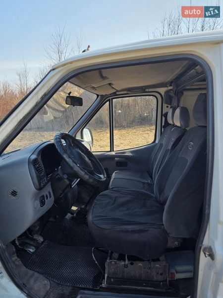 Грузовой фургон Ford Transit 1998 в Мизоче