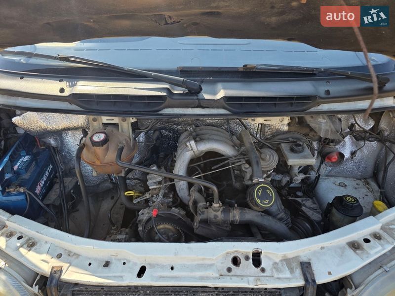 Грузовой фургон Ford Transit 1998 в Мизоче