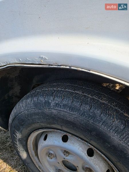 Грузовой фургон Ford Transit 1998 в Мизоче