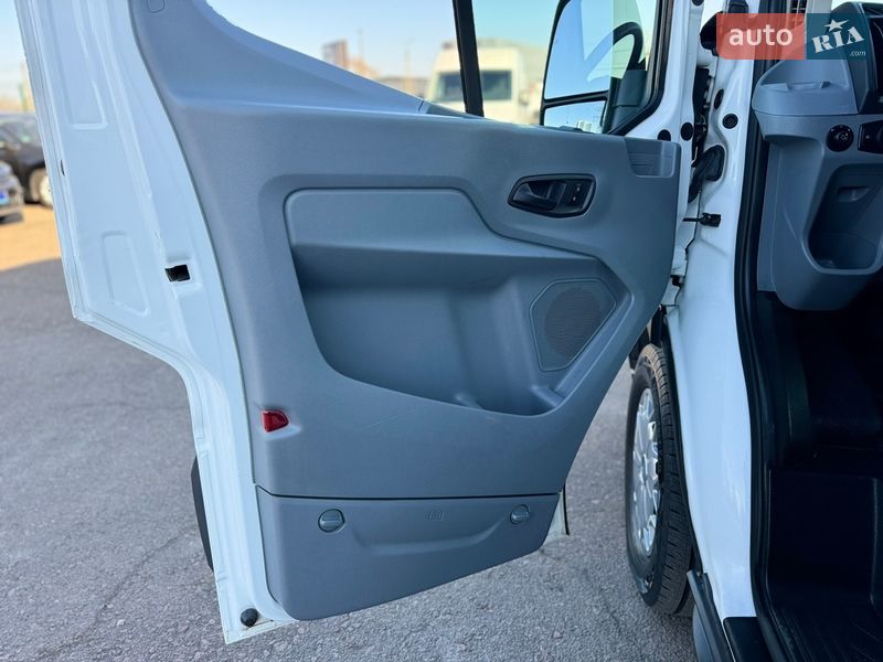 Вантажний фургон Ford Transit 2019 в Києві фото 50 Вантажний фургон Ford Transit 2019 в Києві
