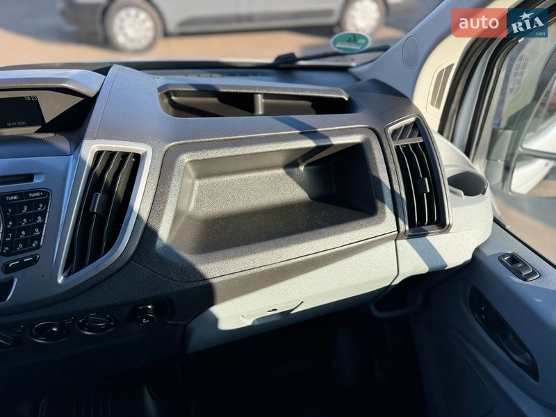 Вантажний фургон Ford Transit 2019 в Києві фото 61 Вантажний фургон Ford Transit 2019 в Києві