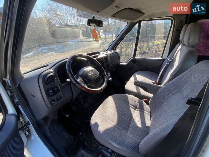 Микровэн Ford Transit 2006 в Недригайлове