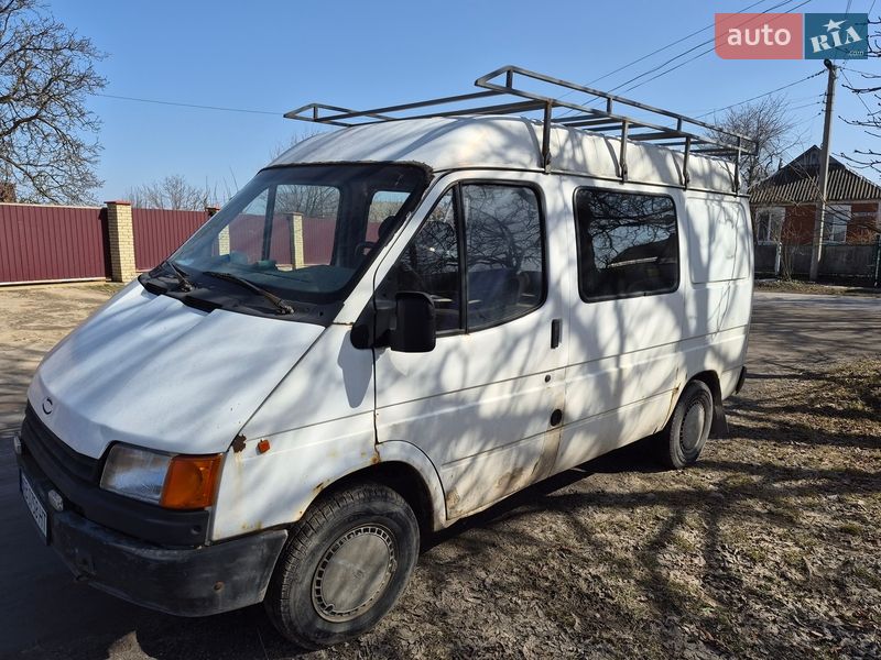 Грузопассажирский фургон Ford Transit 1991 в Виннице