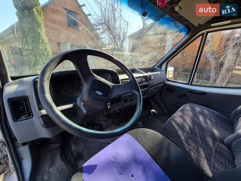 Грузопассажирский фургон Ford Transit 1991 в Виннице
