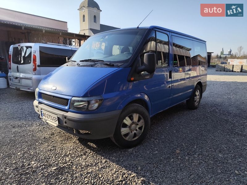 Минивэн Ford Transit 2001 в Виноградове