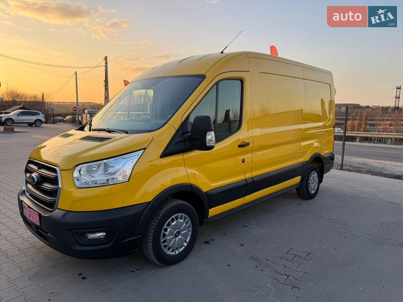 Вантажний фургон Ford Transit 2021 в Ірпені
