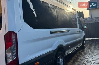 Микроавтобус Ford Transit 2017 в Киеве