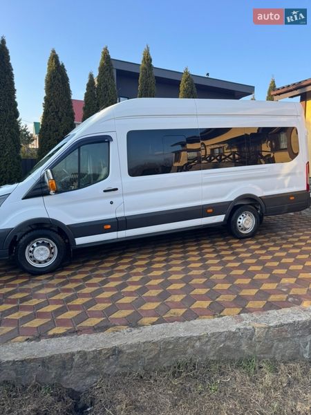 Микроавтобус Ford Transit 2017 в Киеве