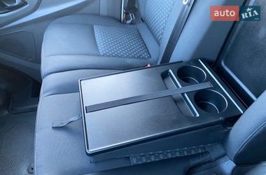 Вантажний фургон Ford Transit 2022 в Ірпені
