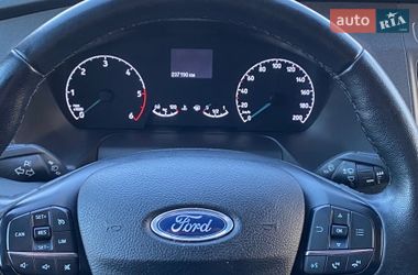 Вантажний фургон Ford Transit 2022 в Ірпені