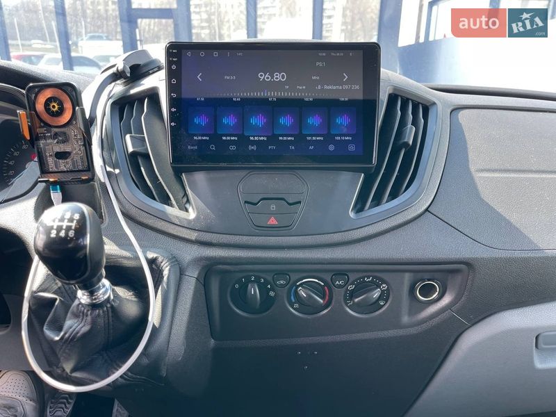 Грузовой фургон Ford Transit 2016 в Киеве