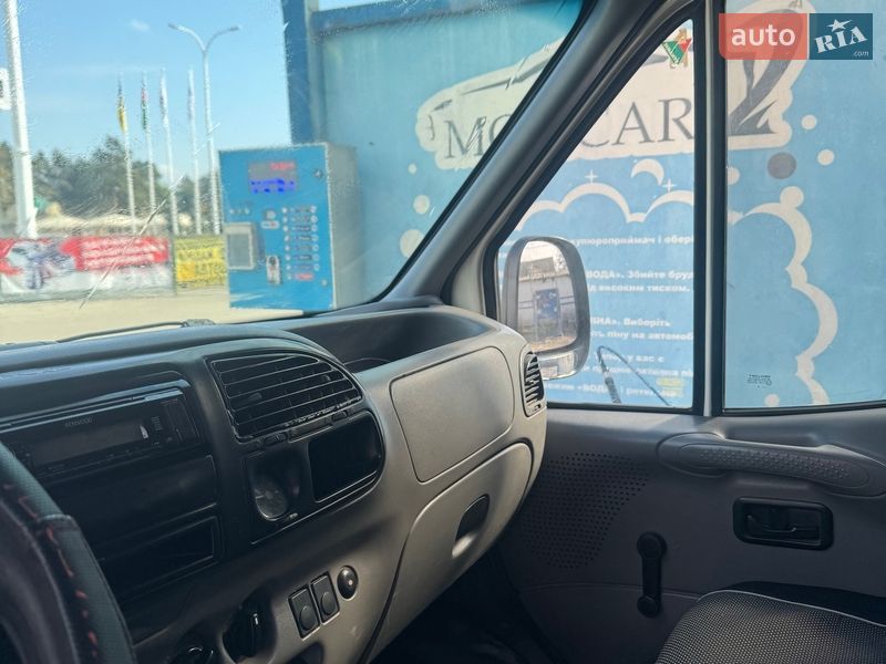 Мікроавтобус вантажний (до 3,5т) Ford Transit 1999 в Умані