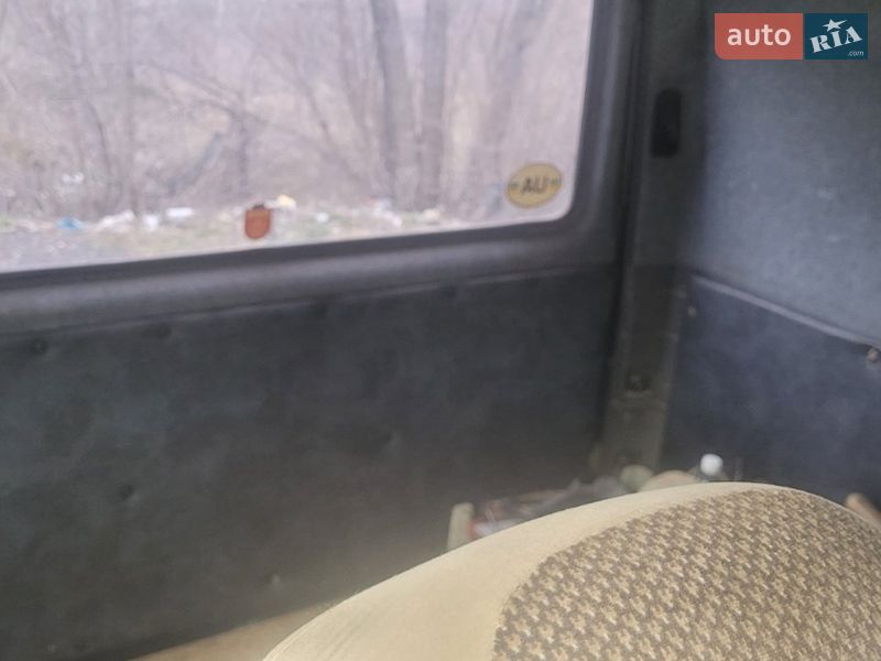 Грузопассажирский фургон Ford Transit 1996 в Краматорске