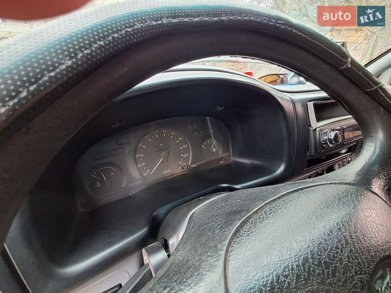 Вантажний фургон Ford Transit 1999 в Сараті