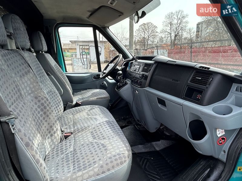 Мікроавтобус вантажний (до 3,5т) Ford Transit 2012 в Чернігові