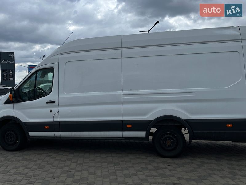 Вантажний фургон Ford Transit 2019 в Мукачевому