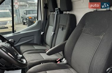 Вантажний фургон Ford Transit 2019 в Мукачевому