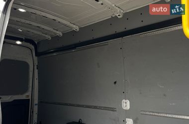 Вантажний фургон Ford Transit 2019 в Мукачевому