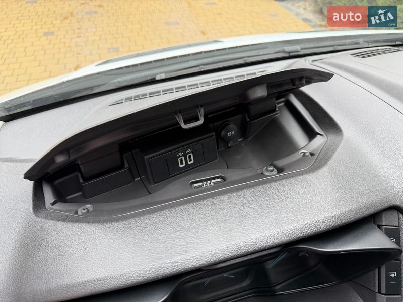 Минивэн Ford Transit 2017 в Радивилове