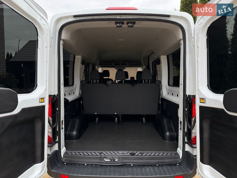 Минивэн Ford Transit 2017 в Радивилове