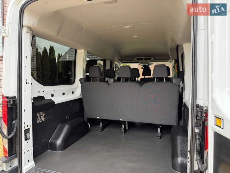 Минивэн Ford Transit 2017 в Радивилове