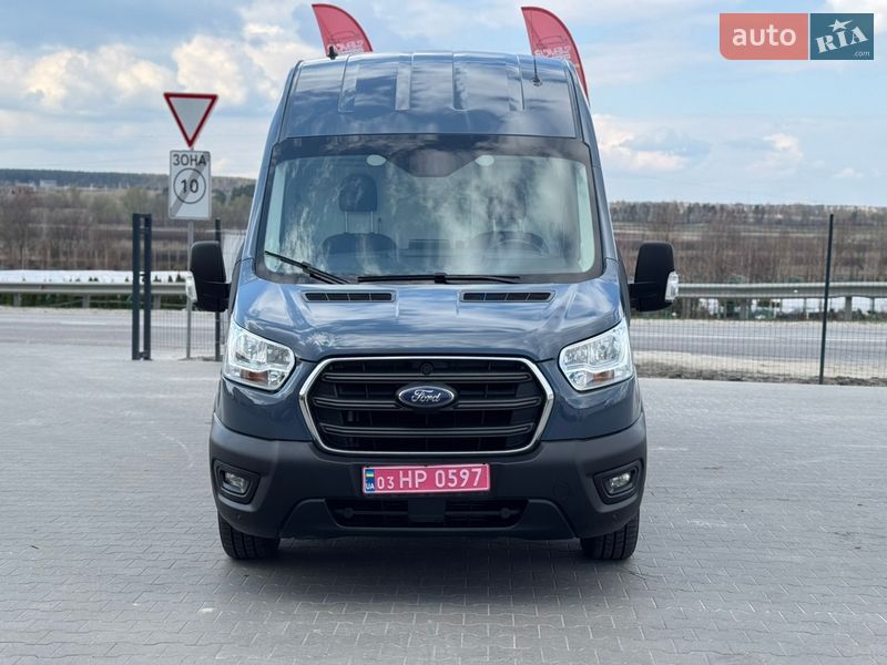 Вантажний фургон Ford Transit 2020 в Бучі