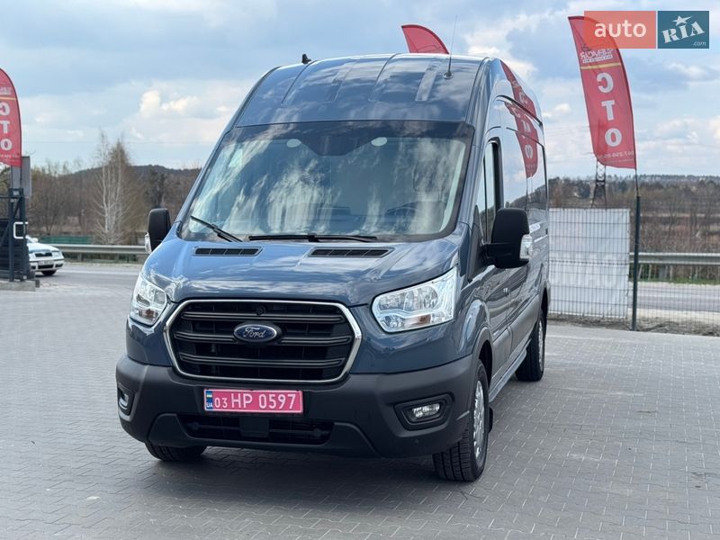 Вантажний фургон Ford Transit 2020 в Бучі