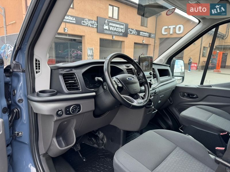 Вантажний фургон Ford Transit 2020 в Бучі