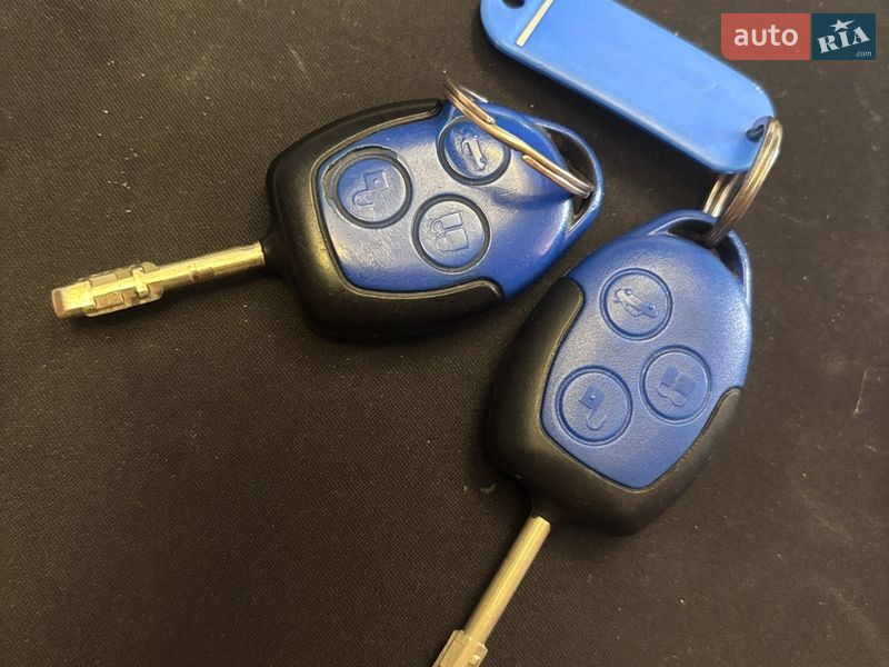 Вантажний фургон Ford Transit 2012 в Ужгороді фото 2 Вантажний фургон Ford Transit 2012 в Ужгороді