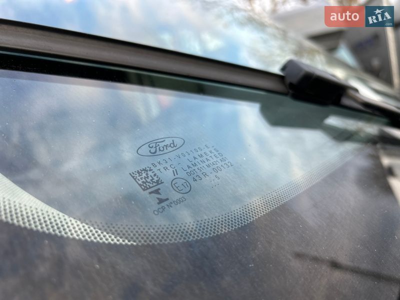 Микроавтобус Ford Transit 2015 в Хусте