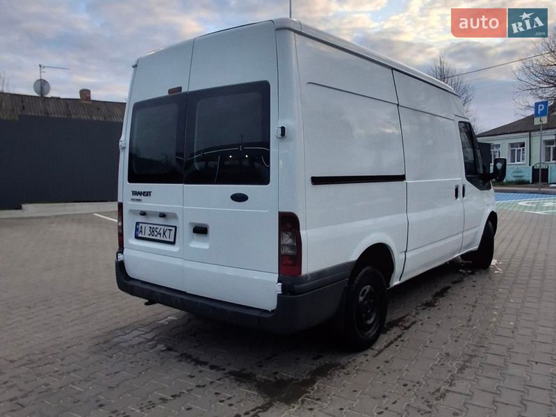 Вантажний фургон Ford Transit 2011 в Ставищі