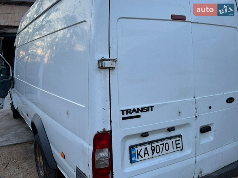 Грузовой фургон Ford Transit 2011 в Броварах