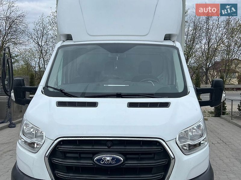 Ford Transit 2021