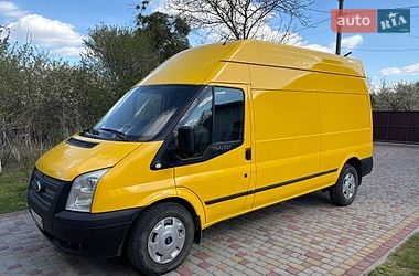 Грузовой фургон Ford Transit 2012 в Львове