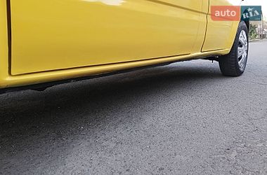 Вантажопасажирський фургон Ford Transit 2002 в Миколаєві
