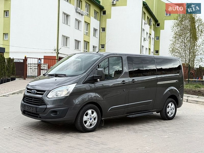 Минивэн Ford Transit 2016 в Львове