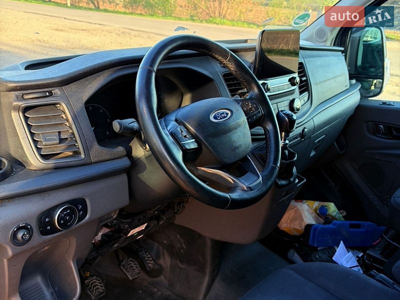 Вантажний фургон Ford Transit 2021 в Козятині