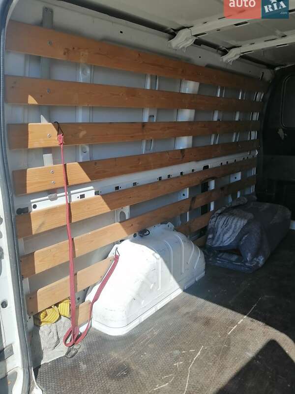 Грузовой фургон Ford Transit 2012 в Гостомеле