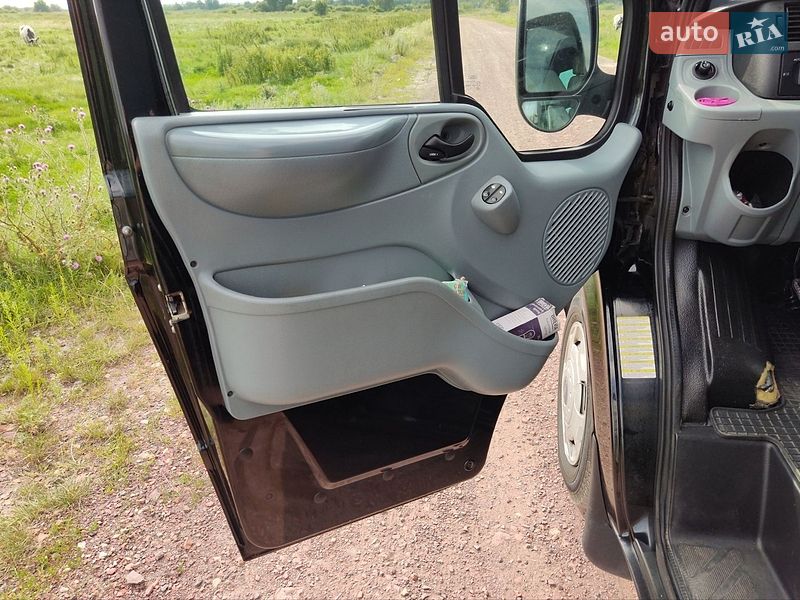 Мінівен Ford Transit 2012 в Радехові