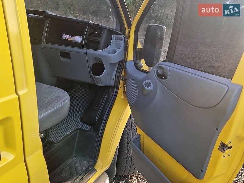 Вантажний фургон Ford Transit 2013 в Павлограді