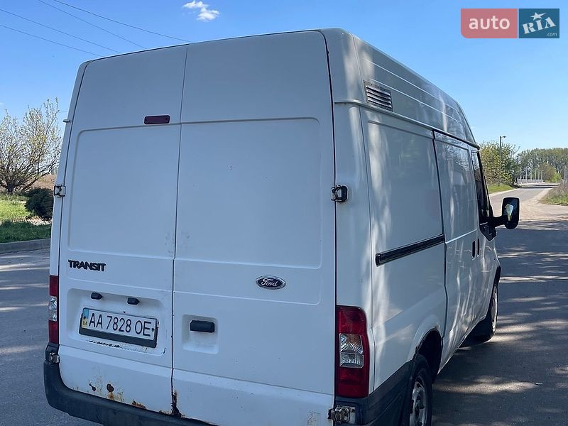 Вантажний фургон Ford Transit 2008 в Києві