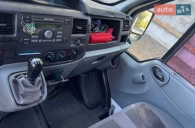 Вантажний фургон Ford Transit 2008 в Києві